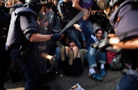 Represión policial contra protestas en Valencia